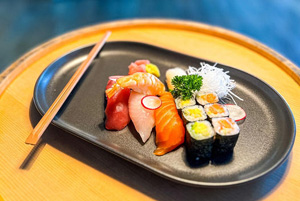 Japonské speciality v restauraci Sokolovna Průhonice