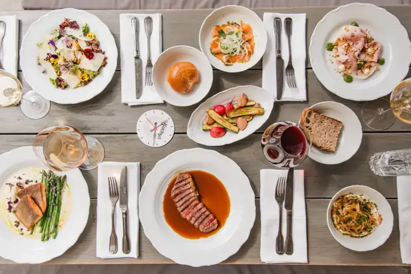 Letní hostina v restauraci Kuchyň